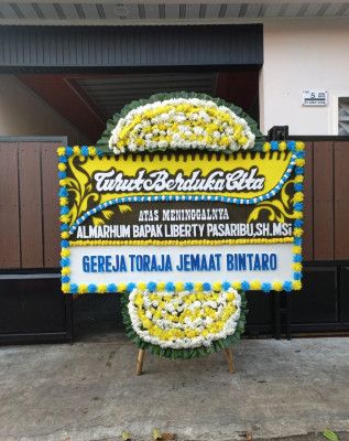 Papan Bunga Duka di Kecandran