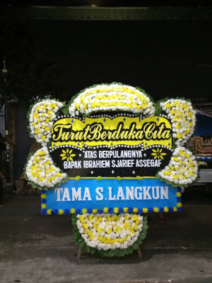 Papan Bunga Duka di Kecandran